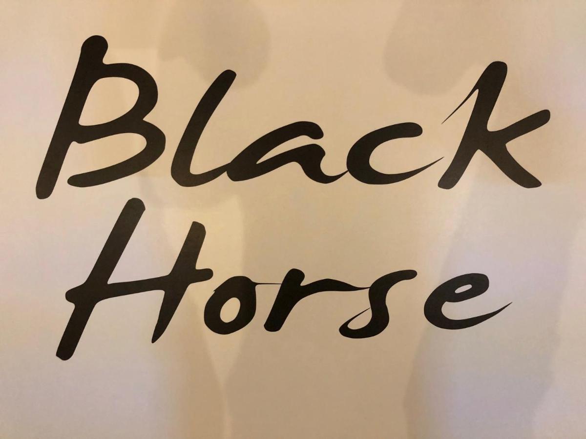 Black Horse Hotel Peterborough Kültér fotó